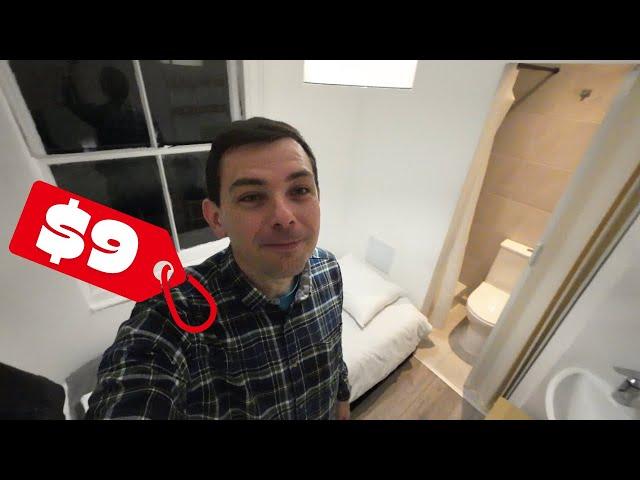 I Stayed in the CHEAPEST Hotel in London! (SHOCKING Experience!)