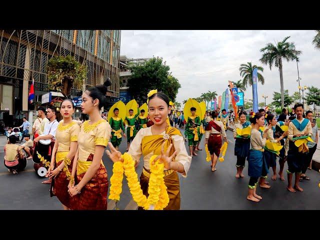 Happy New Year 2025, Biggest New Year Parade in Phnom Penh City, Celebrating Cambodia, Amazing!