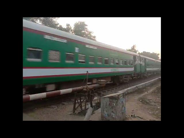 Train Passing In Rail Crossing Khajardek Bazar Kaliakair Gazipur | VLOGS TODAY