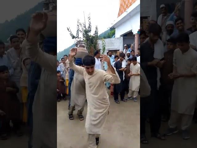 Pashto mast dance pashto saaz dance #zarikafoodsandvlogs