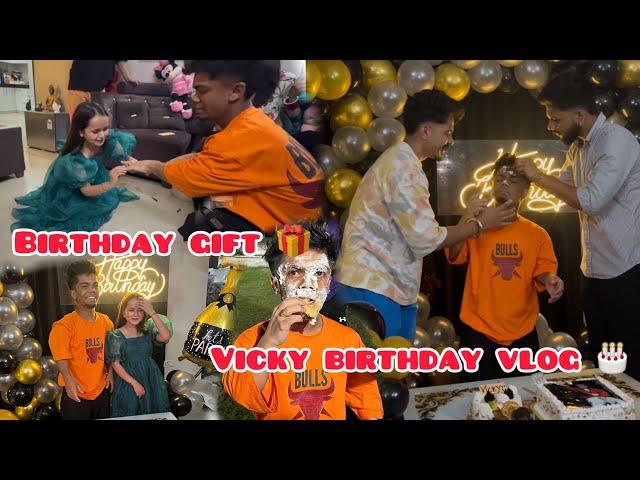 Vicky Birthday Vlog  //