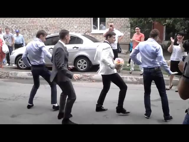 Крутые и смешные танцы | Нарезка | Funny dancing