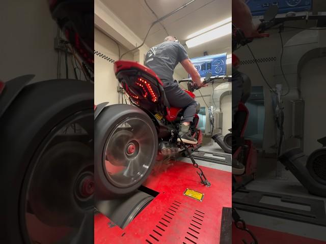 Ducati Diavel V4 on the Dyno, BT Moto Flashed