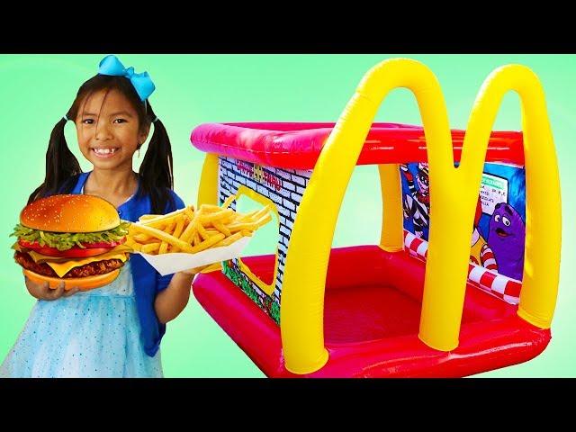 Wendy Juegos de Imitación con Restaurante Drive Thru Hinchable de McDonalds Alimentos de Juguete