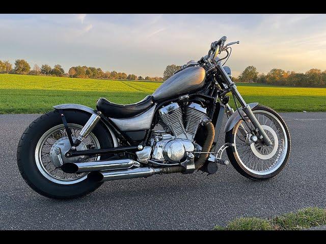 Suzuki Intruder VS 800 Bobber Rundgang