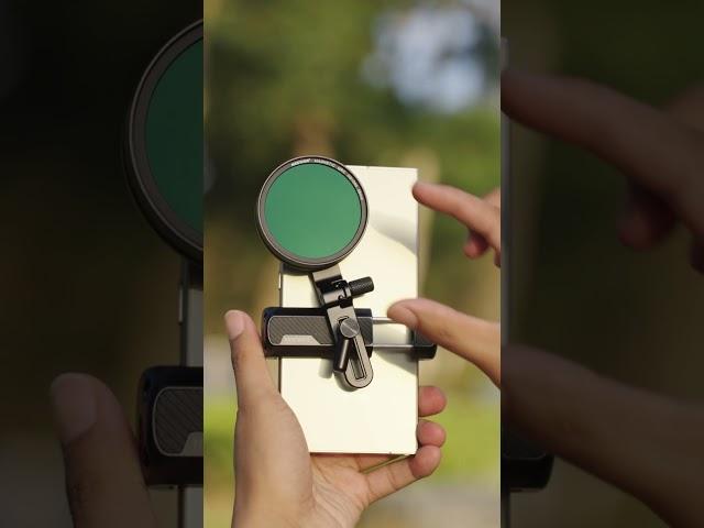 Expand your smartphone’s capabilities with the NEEWER PA047 lens clamp!