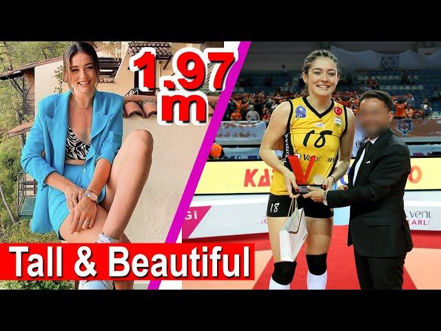 ZEHRA GUNES: Age, Height, Weight and Skills