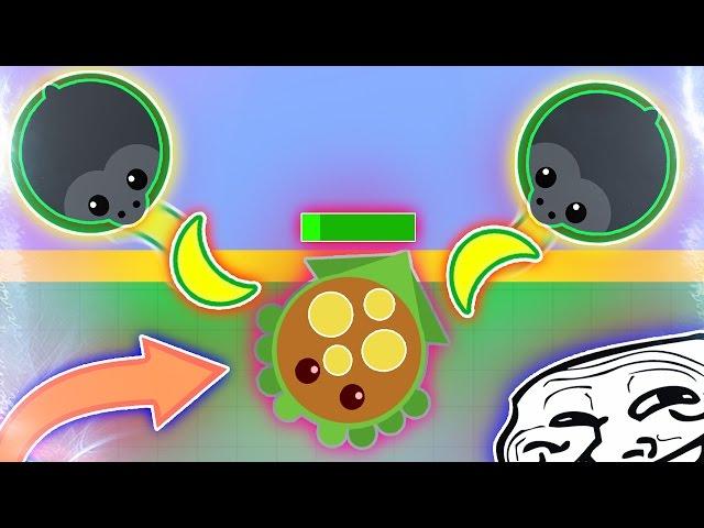 MOPE.IO TROLLING GORILLA 2x BANANA FLING ABILITIES !! VERY FUNNY MOMENTS !!