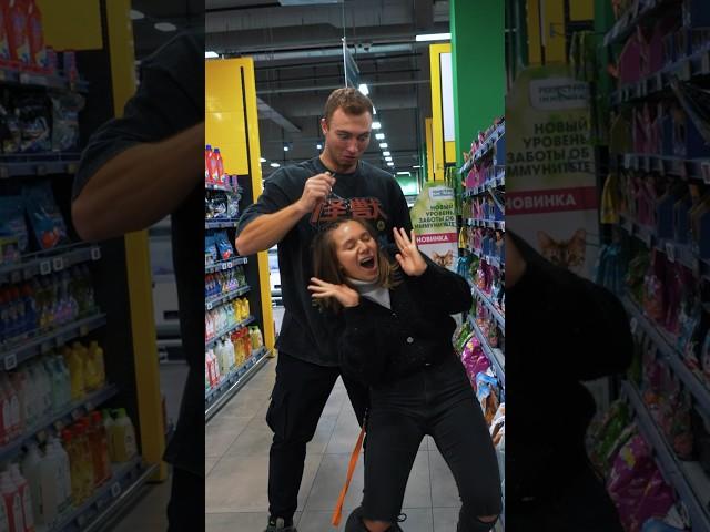 Head Massage Prank in the Grocery Shop: 1,2 or 3? #kiryakolesnikov #prank