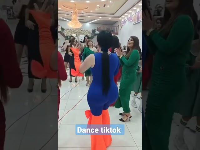 Dance tiktok #tiktokvideo #shortsvideo #rekomendasiya #yutubeshorts #shorts