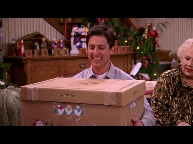 Everybody loves Raymond Season 5 Xmas scene