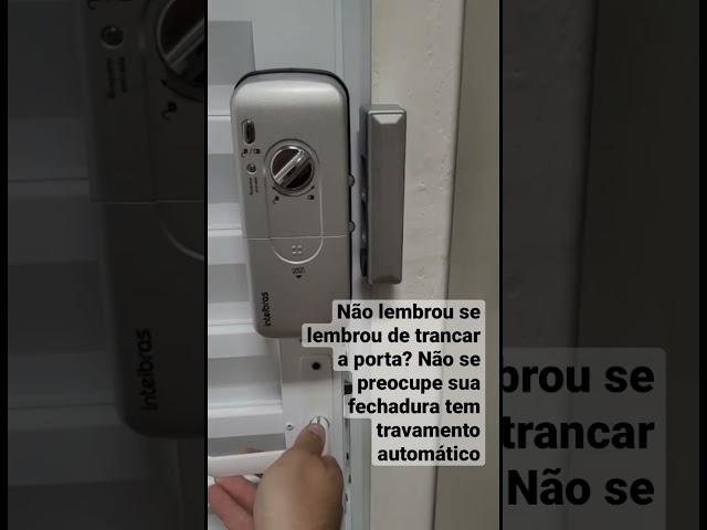 Fechadura digital de sobrepor com trancamento automático Intelbras FR 201