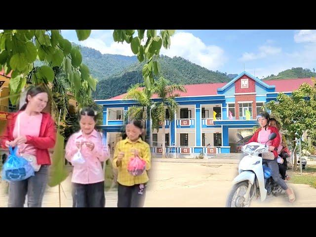 Hoang went to school to pick up Nga and prepare to build a new house.