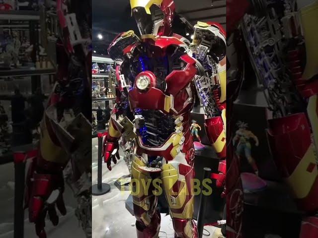 Real Life Iron Man MK43 automatic opening & closing armor with sound effect