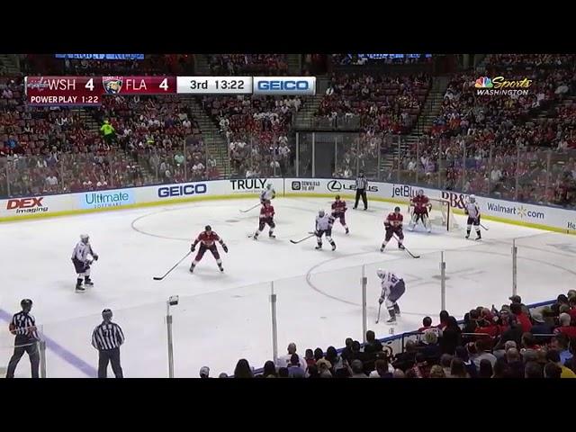 Ovi and Kuzya playing hockey pattycake