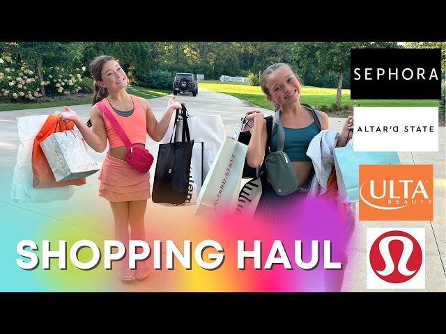 ️~Shopping Haul~️ After we spend the day at the Summit we share everything we bought!!!