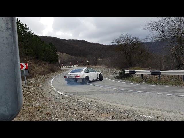 BMW E46 4.4 V8 Mountain Drifting