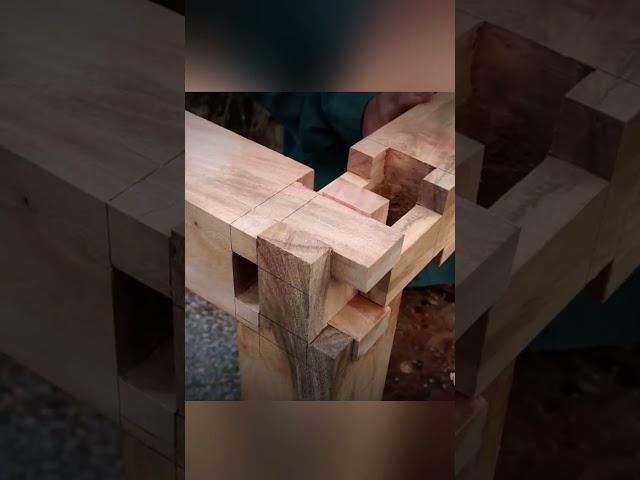 Exploring Japanese Woodworking traditions: Nail-Free Joints