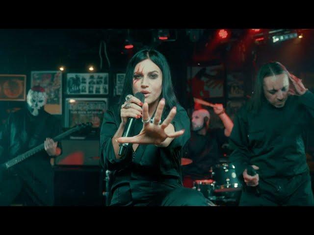 Lacuna Coil – In The Mean Time (feat. Ash Costello) (Official Music Video)