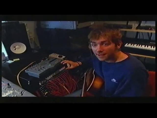 Damon Albarn recording Gorillaz demos in 1999