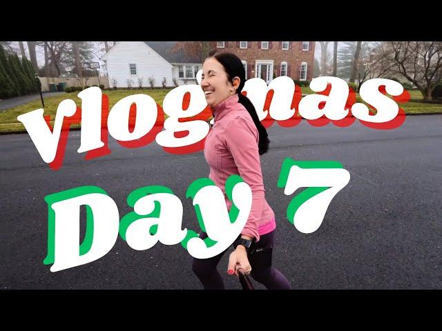  Vlogmas Day 7: Speed Intervals + Christmas Tree Mission  Realistic Running Channel Over 50