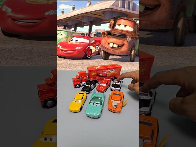 Mcqueen calling disney pixar car toys #103 #mcqueen #disneypixarcars #cartoys