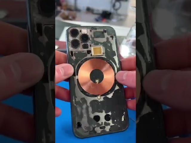 iPhone 11 Pro Max backglass replacement #shorts #oddlysatisfying #crunchtime #teletouch ￼