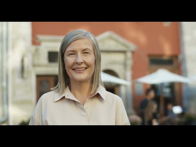 Download Free Videophone footage Close-up of a joyful, gray-haired, elderly woman