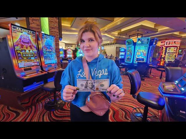 I Tried the Hit & Run Method on Slots at Red Rock Las Vegas... Here's What Happened!