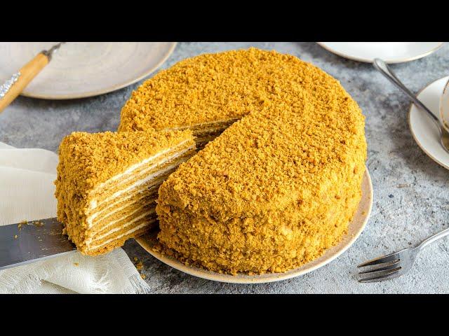 Cake MEDOVIK (honey cake): a classic recipe with Sour Cream