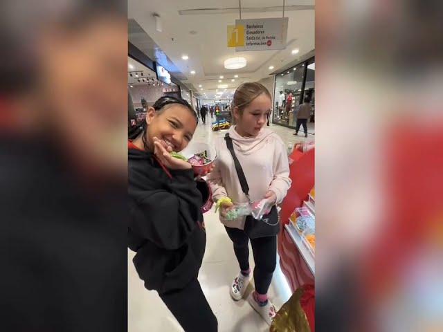 VLOG NO SHOOPING  #mariaantonia #tiktok #vlogsdiario #antonia #antoniavaladão