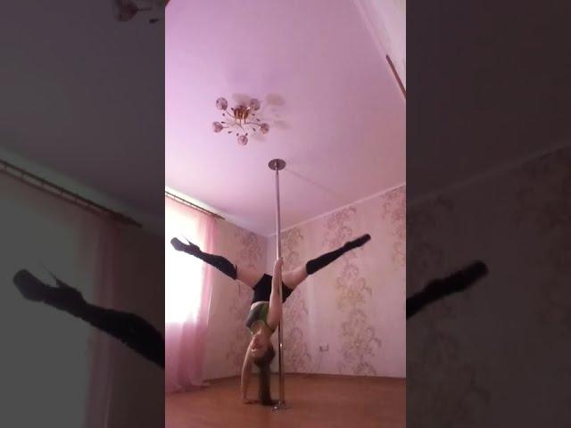 Exotic Pole Dance