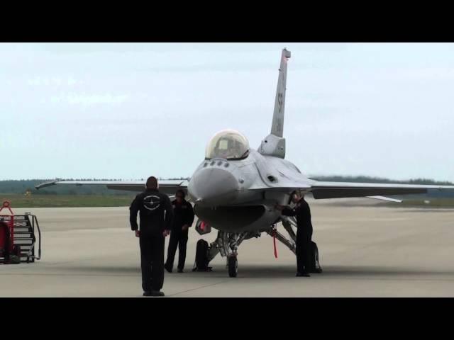 Must see: F-16 engine start & pre-flight