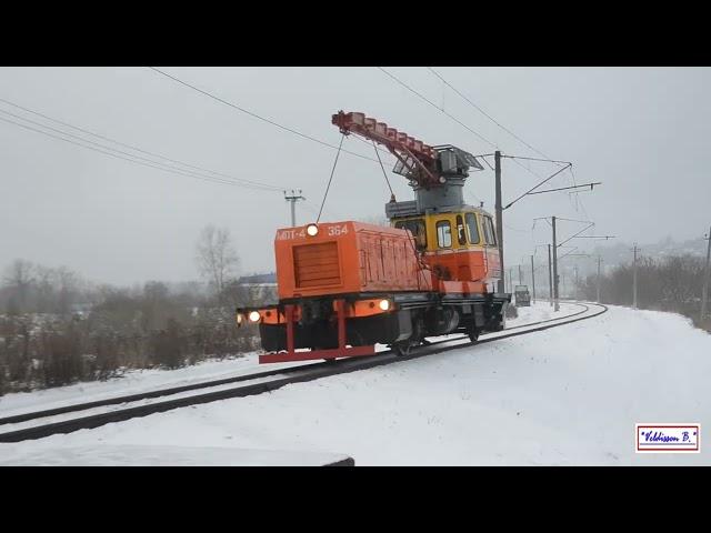 - Мотовоз "МПТ-4-364" следует по ж/д станции "Смоленск-Сортировочный".Россия.15 декабря 2021 года. -