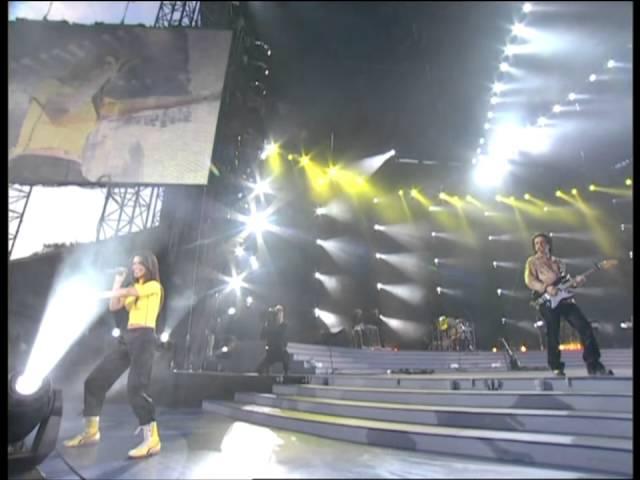 Shania Twain - Live in Chicago HD - Man! I Feel Like A Woman (2)