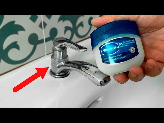 Put Vaseline on the sink! You'll never want to use it the old-fashioned way again Top 3 Videos