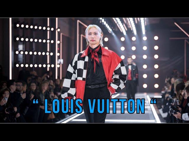 straykids news! Felix Lee STUNS the World at Paris Fasion Week – You Won’t Believe the Reaction!