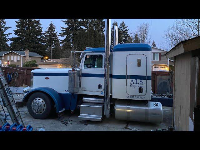 Установка полтора листа рессоры на Peterbilt 389 installing one and a half leaf springs ￼￼