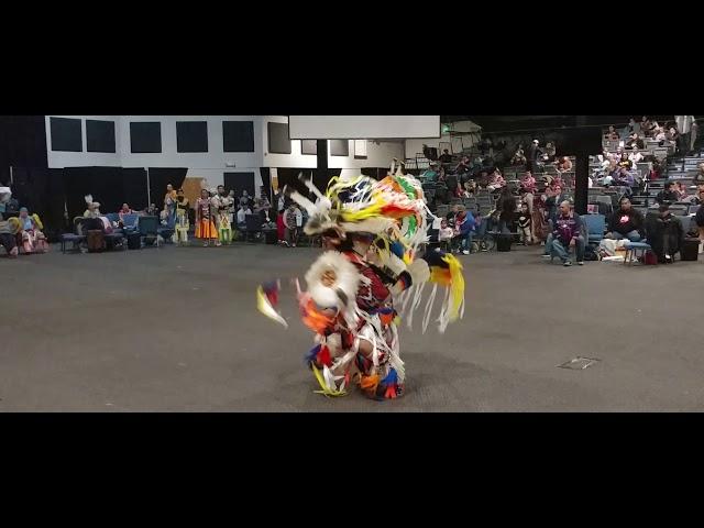 Sr Men's Fancy @ Shelton Powwow 2018 (Perry Thompson VS Gary Smith)