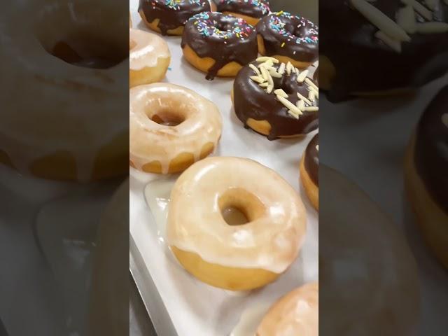 Tingin palang ang sarap na! Donuts by Chef Lui