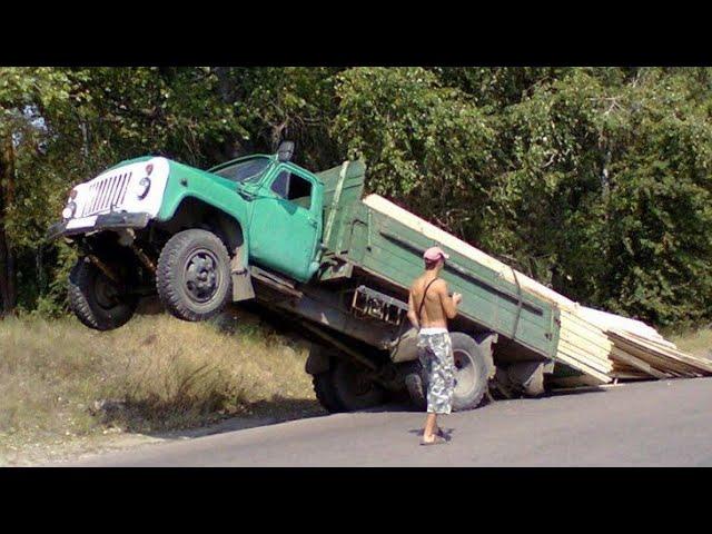 Дураки и дороги 2024 - Подборка лучших авто приколов "Попробуй не засмеяться " (15 минут) #10