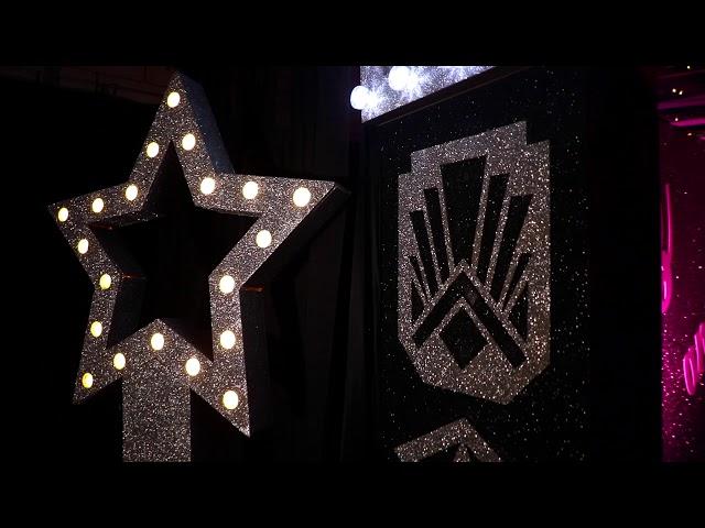 The Glitz and Glam theme!