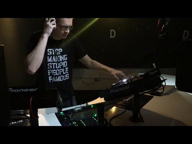 James Black - LIVE Techno DJ set on Trickstar Radio - Sept 2018