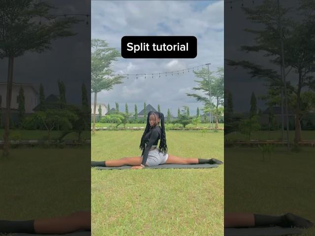 Split tutorial🩷 #flexibility #youtubeshorts #contortionist #split