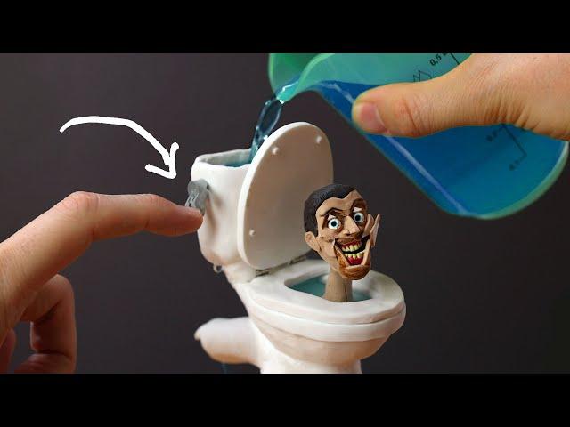 I made a mini SKIBIDI TOILET and it actually FLUSHES