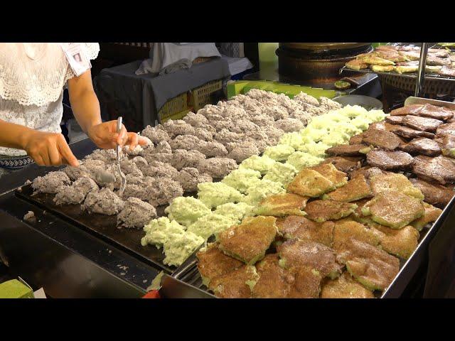 Thai Street Food IconSiam Indoor Floating Market