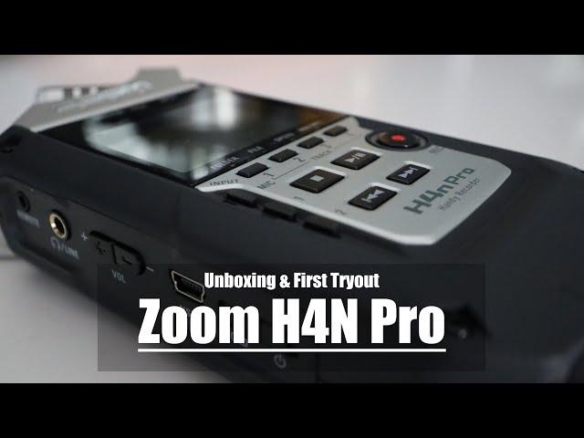 Unboxing Zoom H4N Pro Field Recorder