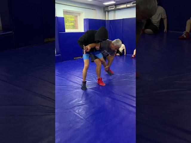 Приемы вольной борьбы ( Нурали Алиев) Nurali Aliev Wrestling.