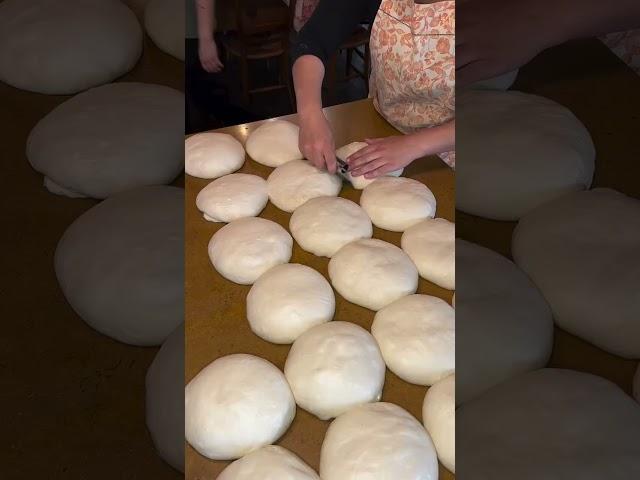 I recently received a @pranamat and when I say I’m OBSESSED.  #kitchen #bakery #dough #sourdough