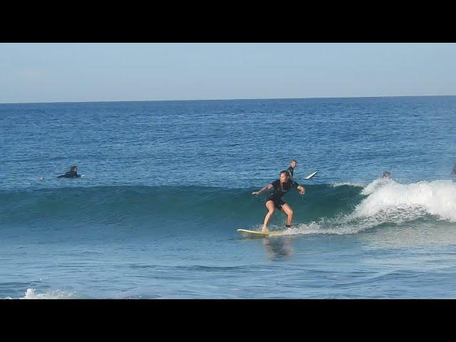 How long does it take to catch a green wave surfing?